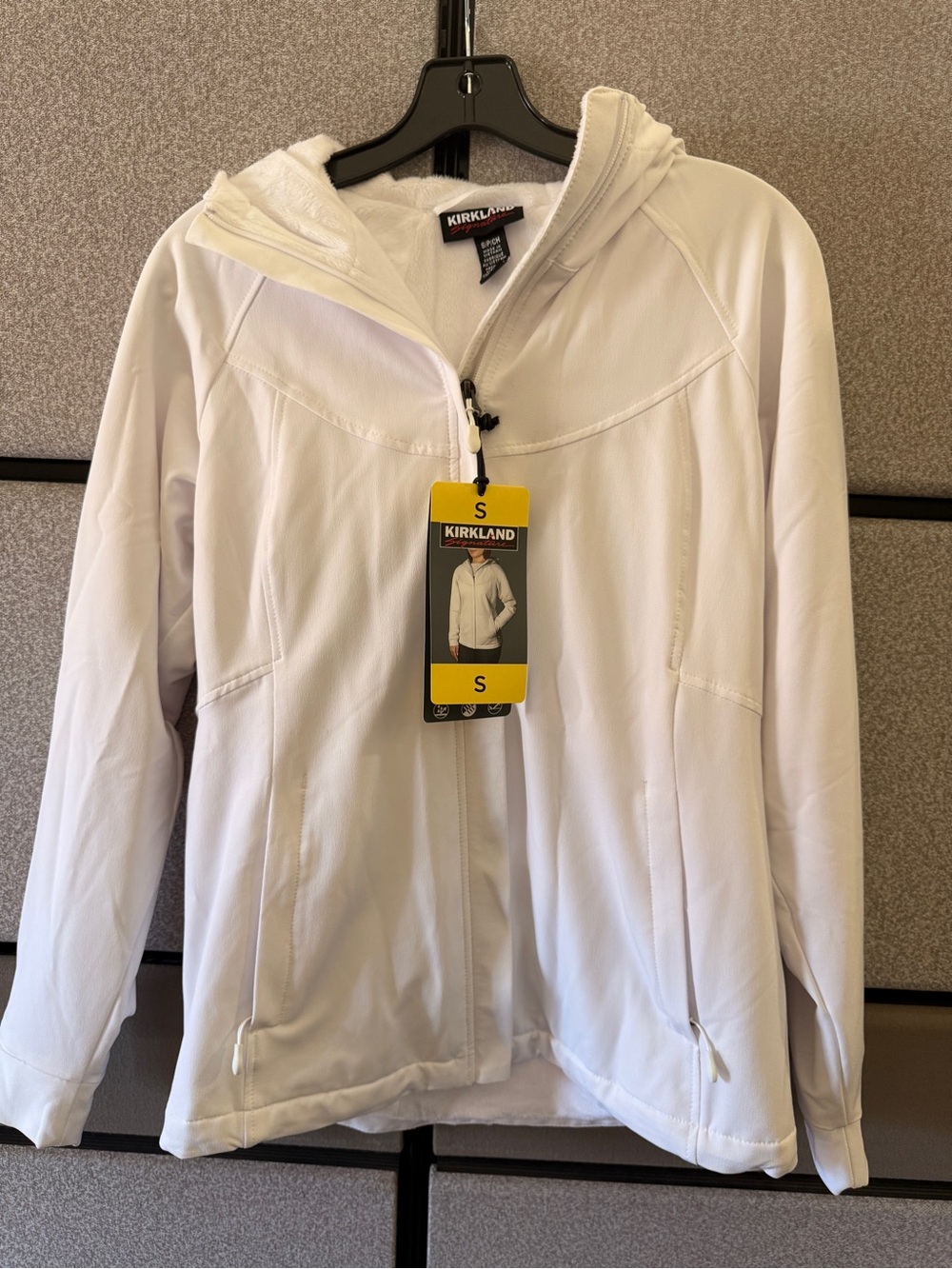 Kirkland Signature Women's White Hooded Softshell Jacket S